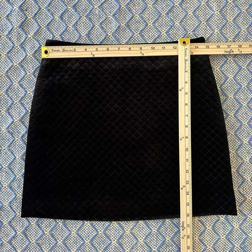 Paris Atelier Black Velvet Mini Skirt - Picture 4 of 6